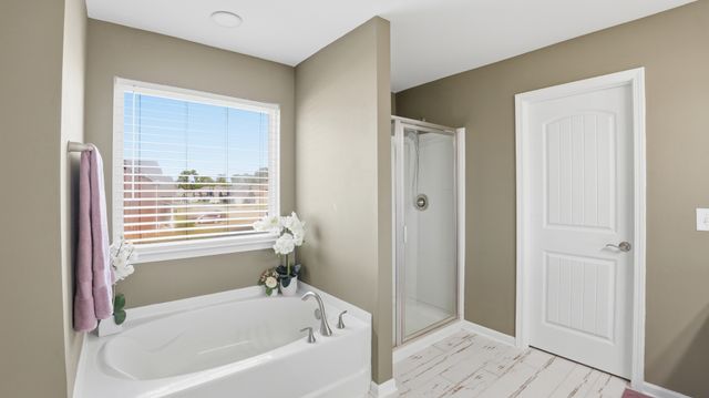 421 Davenport Dr, Murfreesboro, TN 37128