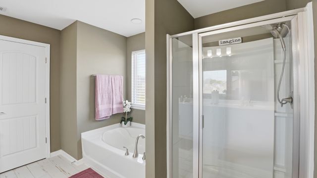 421 Davenport Dr, Murfreesboro, TN 37128