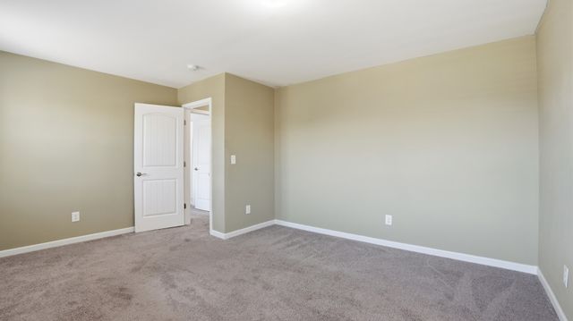 421 Davenport Dr, Murfreesboro, TN 37128