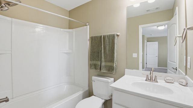 421 Davenport Dr, Murfreesboro, TN 37128