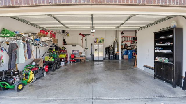 421 Davenport Dr, Murfreesboro, TN 37128