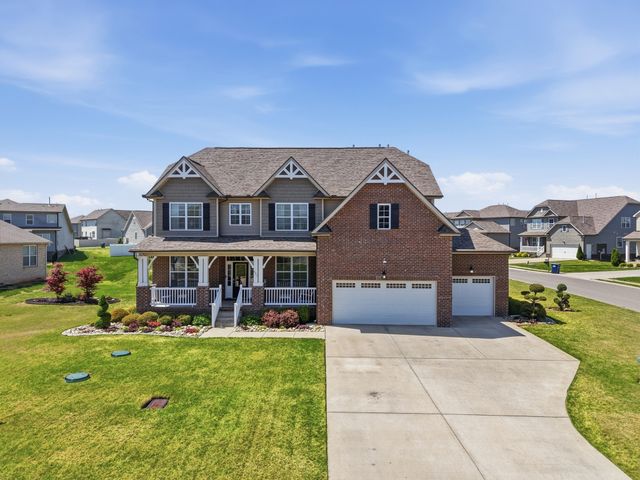 421 Davenport Dr, Murfreesboro, TN 37128