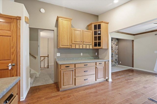 1880 Stardust DRIVE, Waukesha, WI 53186