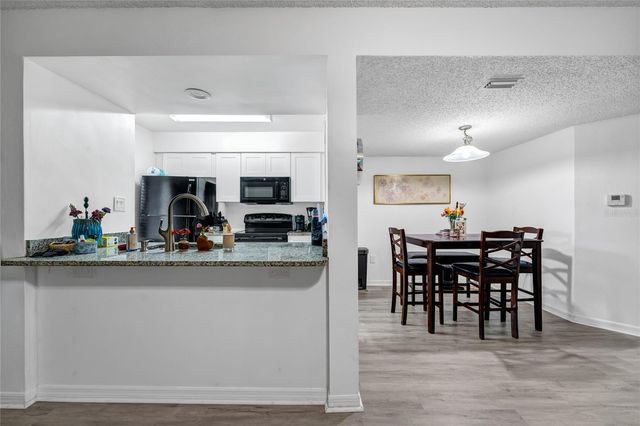 202 RIVERBEND DRIVE 103, Altamonte Springs, FL 32714