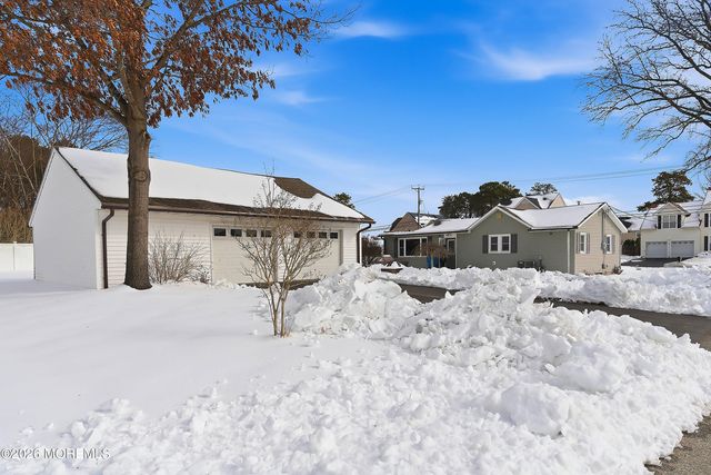 201 Commonwealth Boulevard, Manchester, NJ 08759