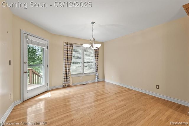 1132 Wood Trail, Oxford, MI 48371