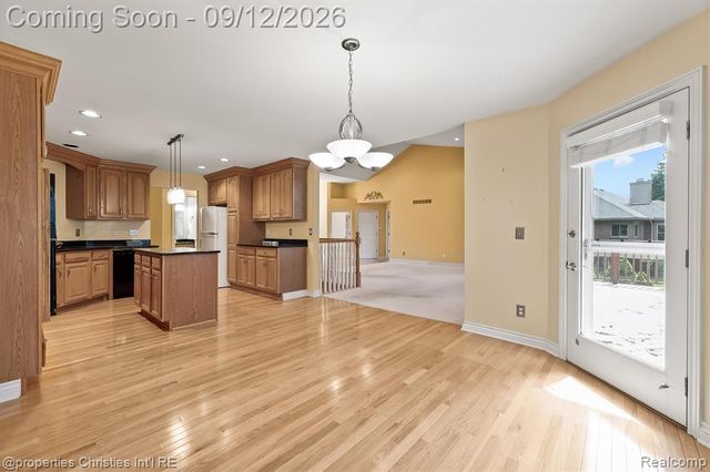 1132 Wood Trail, Oxford, MI 48371