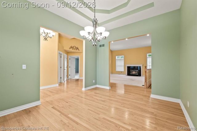 1132 Wood Trail, Oxford, MI 48371