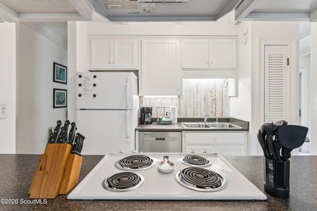 204 Olive Way, St. Simons Island, GA 31522