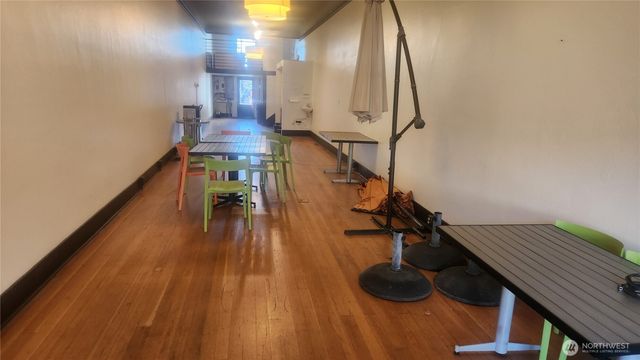 23 E Main, Walla Walla, WA 99362