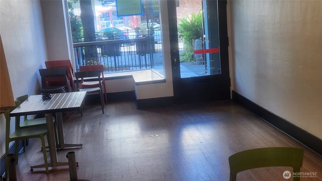 23 E Main, Walla Walla, WA 99362