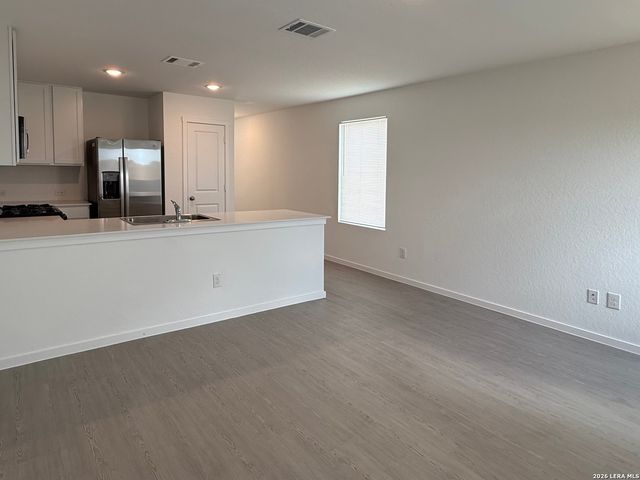 4906 Winecup Cove, Converse, TX 78109