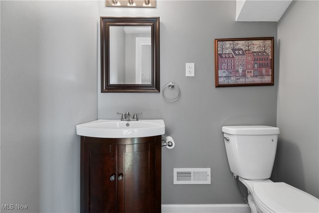 2395 Hull Drive, Copley, OH 44321