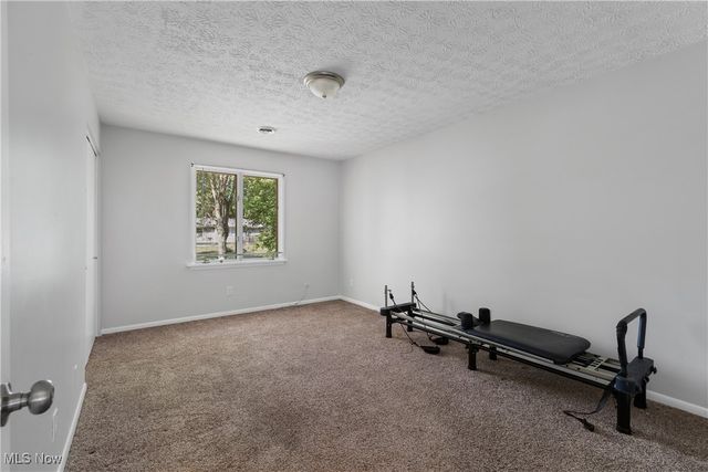 2395 Hull Drive, Copley, OH 44321