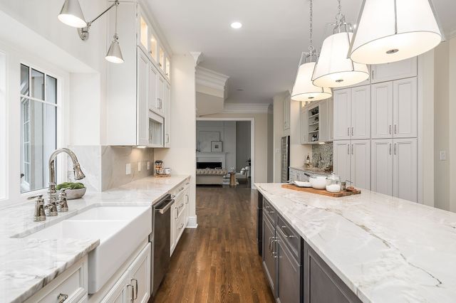 250 W Laurel Ave, Mcminnville, TN 37110