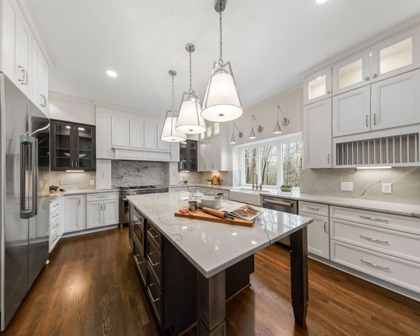250 W Laurel Ave, Mcminnville, TN 37110