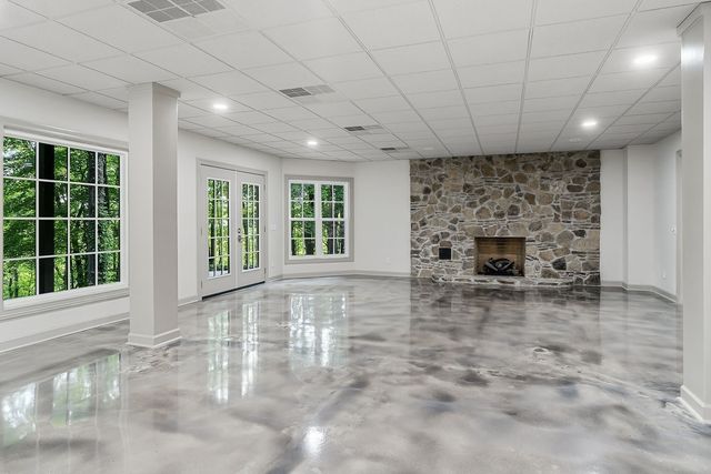 250 W Laurel Ave, Mcminnville, TN 37110