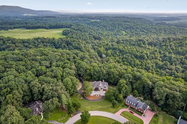 250 W Laurel Ave, Mcminnville, TN 37110