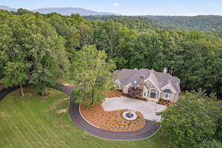 250 W Laurel Ave, Mcminnville, TN 37110