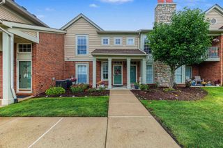 52268 Naugatuck Drive, Macomb Twp, MI 48042