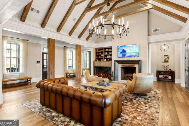 10748 Serenbe Lane, Chattahoochee Hills, GA 30268