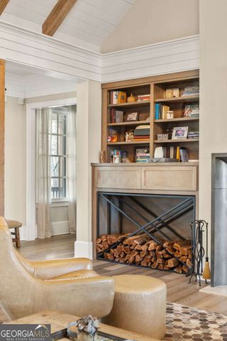 10748 Serenbe Lane, Chattahoochee Hills, GA 30268