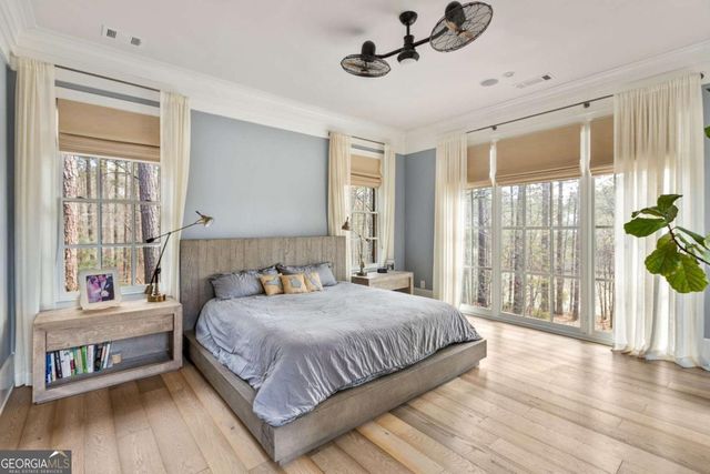 10748 Serenbe Lane, Chattahoochee Hills, GA 30268