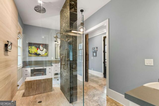 10748 Serenbe Lane, Chattahoochee Hills, GA 30268