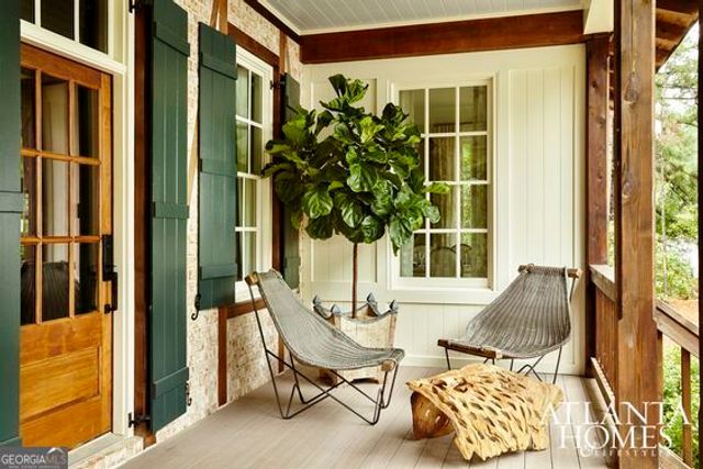 10748 Serenbe Lane, Chattahoochee Hills, GA 30268