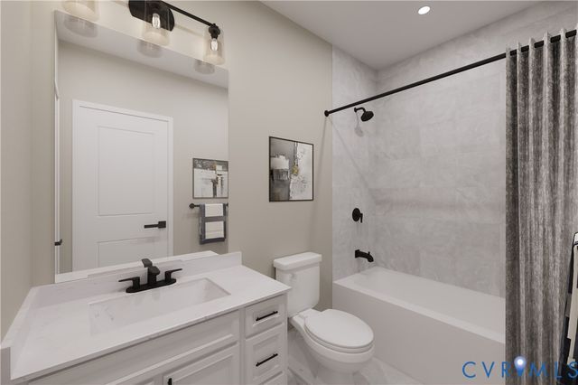 2616 Calgary Dr, Chester, VA 23831