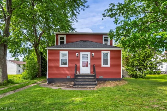 4927 Newton Falls Road, Ravenna, OH 44266
