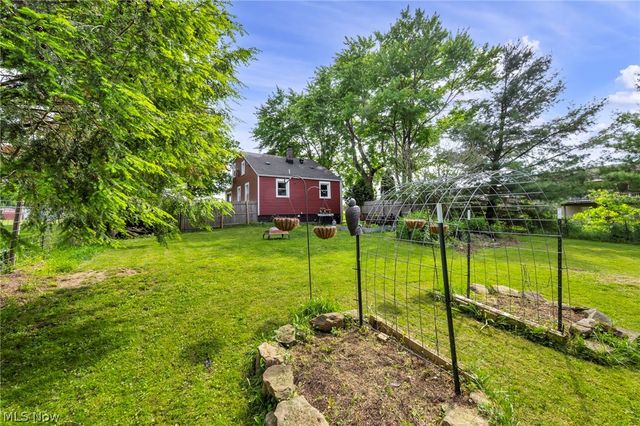 4927 Newton Falls Road, Ravenna, OH 44266