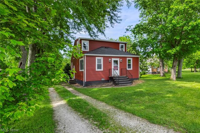 4927 Newton Falls Road, Ravenna, OH 44266