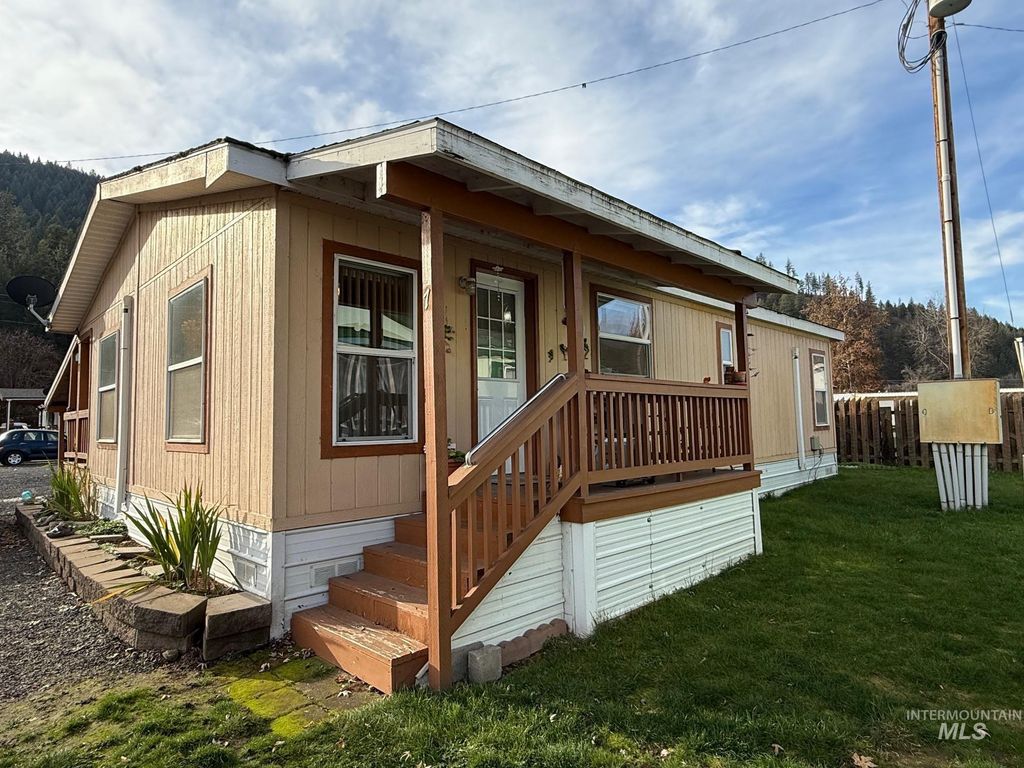 #7 141st Street, Orofino, ID 83544