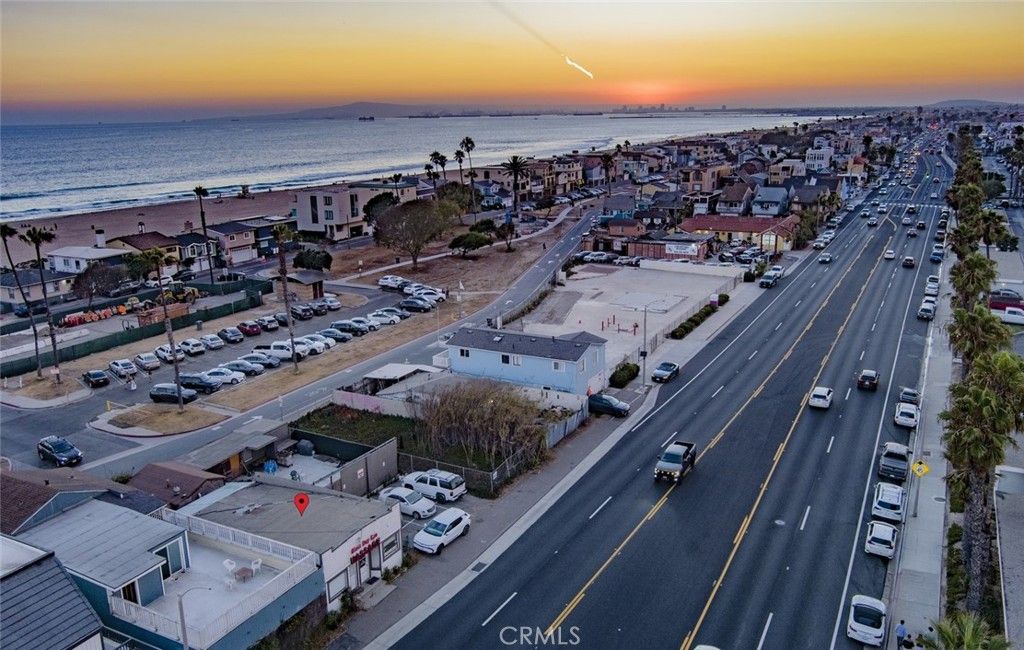 17185 Pacific Coast, Huntington Beach, CA 90742 — exterior