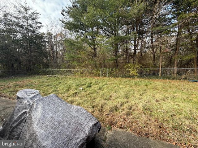 205 AVOCADO RD, Cape May Court House, NJ 08210