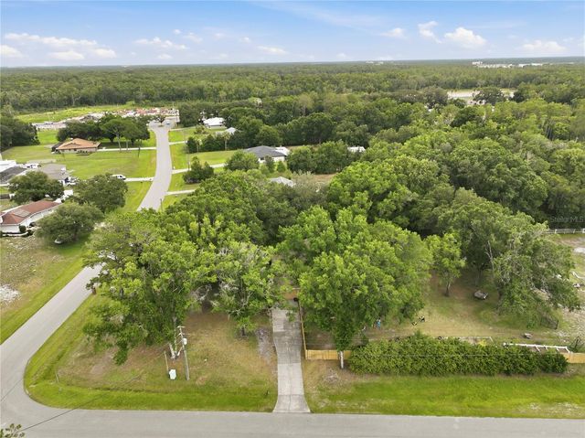 25520 OAKS BOULEVARD, Land O Lakes, FL 34639