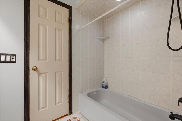 25520 OAKS BOULEVARD, Land O Lakes, FL 34639