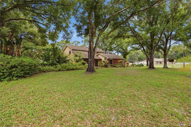 25520 OAKS BOULEVARD, Land O Lakes, FL 34639
