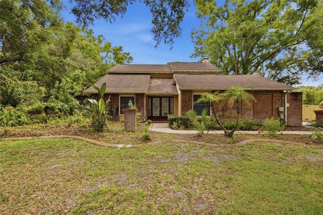 25520 OAKS BOULEVARD, Land O Lakes, FL 34639