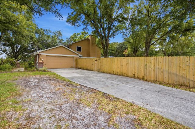25520 OAKS BOULEVARD, Land O Lakes, FL 34639