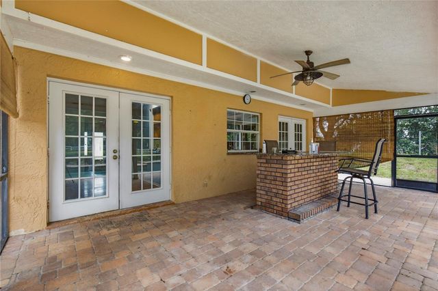 25520 OAKS BOULEVARD, Land O Lakes, FL 34639