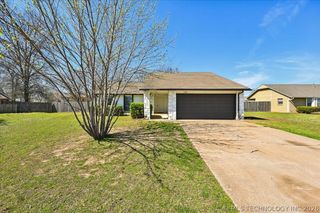 8844 S 74th Avenue E, Tulsa, OK 74133