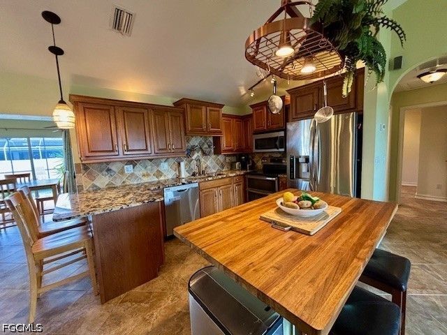 1155 SW 43rd ST, Cape Coral, FL 33914