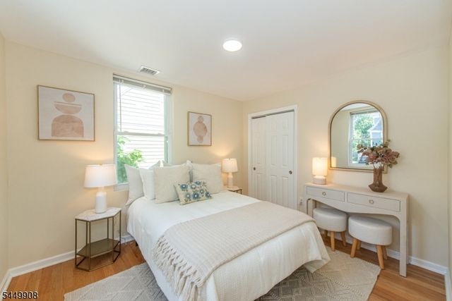 25 Cloverhill Pl, Montclair Twp., NJ 07042