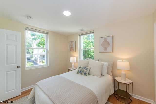 25 Cloverhill Pl, Montclair Twp., NJ 07042