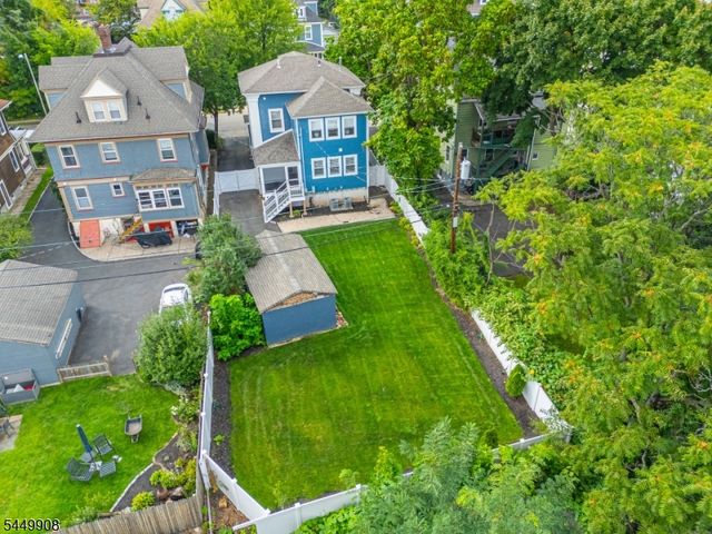 25 Cloverhill Pl, Montclair Twp., NJ 07042