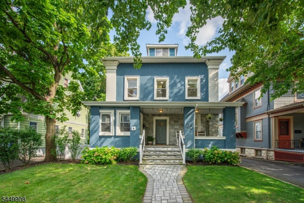 25 Cloverhill Pl, Montclair Twp., NJ 07042