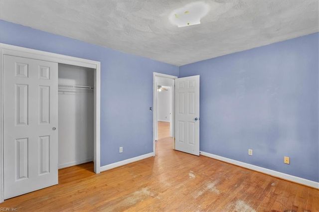 685 Lord Dunmore Drive, Virginia Beach, VA 23464
