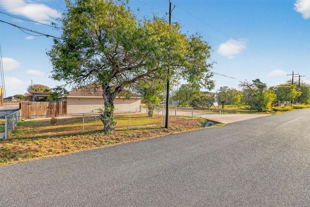 6834 Sandra 101, Corpus Christi, TX 78414 — photo 3
